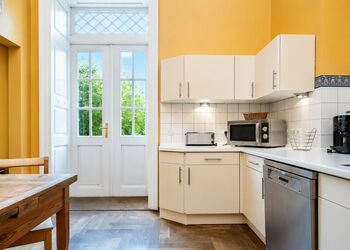Foto: PapadoXX-Fotografie Dirk Poxdoerfer - Ferienwohnung Herrenhauswohnung Küche